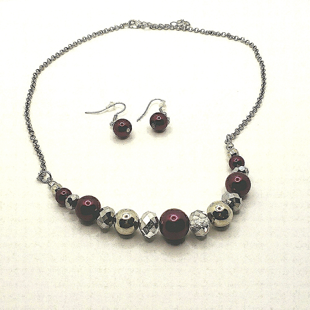 PURPLE AND SILVER NECKLACE AND EARRINGS SET💜